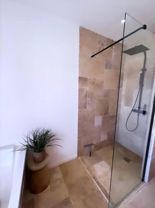 Fabuleuse Maison Piscine Chauffee 15 Min De Bordeaux Et Proche Saint Emilion Villa *